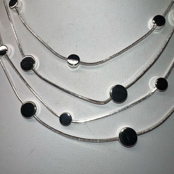 Multi Layer Silver‎ Tone Silver Disc Station Necklace - Picture 4 of 10